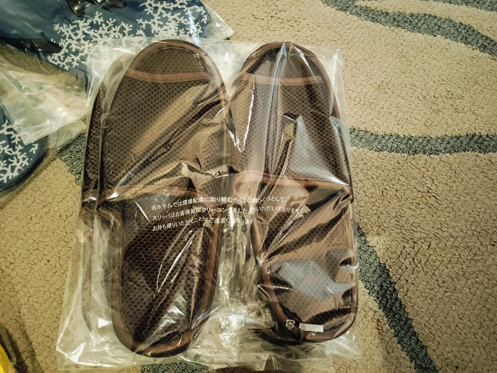 スリッパも個包装